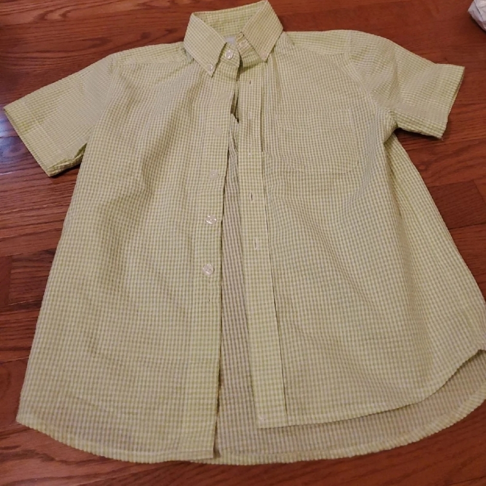 Boys button up sz 6